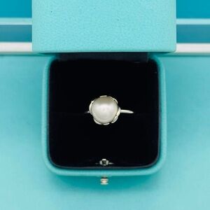 Tiffany & Co Paloma Picasso Olive Leaf Silver Pearl Ring Size 7